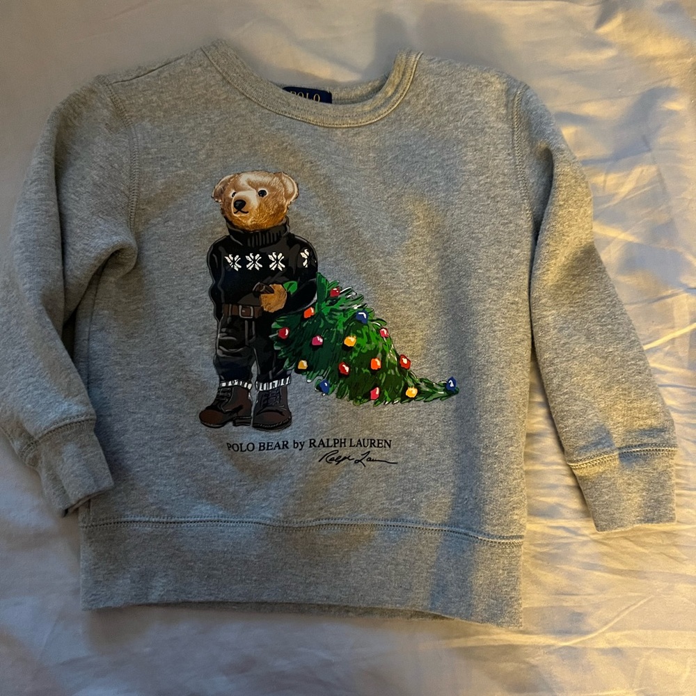 Ralph Lauren Sweatshirt.
